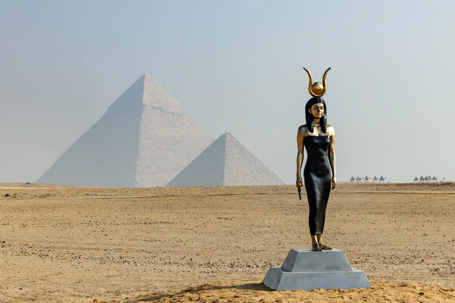 EGYPTIAN WOMAN IN THE FORM OF THE GODDESS HATHOR